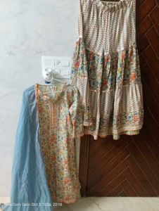 Beautiful Ethnic Kurta Set with Bag