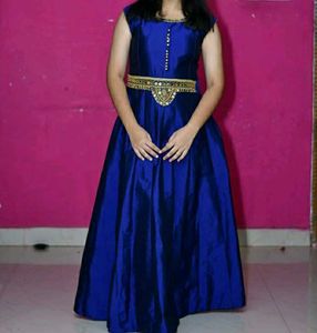 Navy Blue Gorgeous Gown👗💙