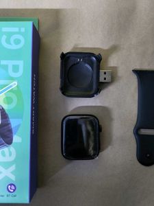 Laxasfit i9 Pro Max Smartwatch