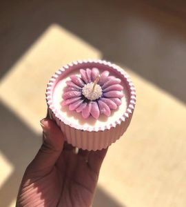 Daisy in a jar Candle
