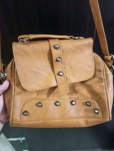 Stylish Tan Sling Bag