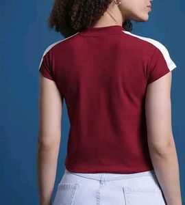 Red Graphic Print V-Neck Crop Top