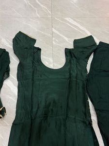Elegant Green Banarasi Saree