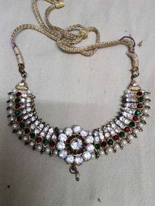 Elegant Kundan &amp; Pearl Necklace Set
