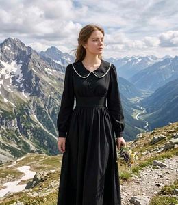 Elegant Black Midi Dress
