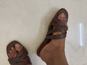 Stylish Brown Flat Sandals