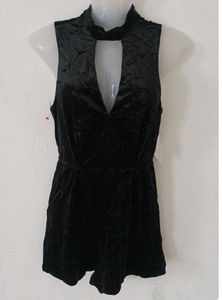 Elegant Black Velvet Dress with Lace Detail