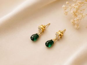Elegant Emerald Drop Earrings