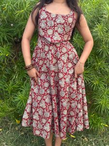 🌸Maroon Floral Print corset Dress
