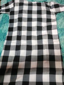 Black And White Checks Kurti