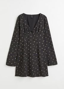 H&amp;M Cutesy Floral Tie-Detail Dress