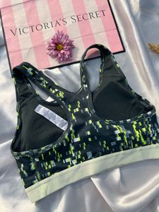 Nike Sports Bra - Stylish &amp; Supportive