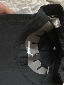 puma black cap