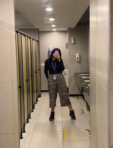 H&amp;M Stylish Wide-Leg Printed Pants