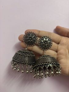 Combo 2 Stunning Jhumkas
