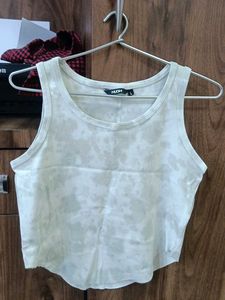 Tie-Dye Sleeveless Tank Top