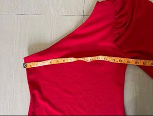 Elegant Red One-Shoulder Puff Sleeve Dress