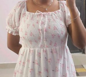 Chic Floral Puff Sleeve Dress