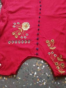 Red Kurta n plazo set with Golden Embroidery