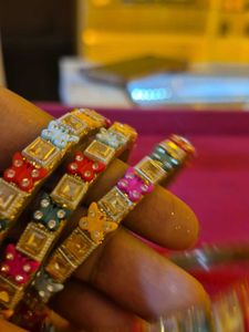 Elegant Kundan Stone Bangle Set - Brand New &amp; Unus