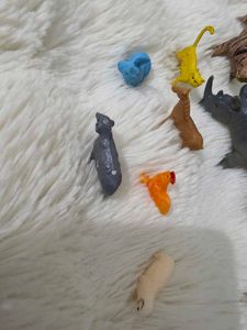 12 pcs of Safari Animal Toy Figurines