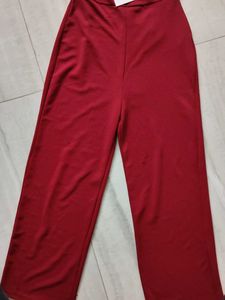 Chic Red Off-Shoulder Jumpsuit