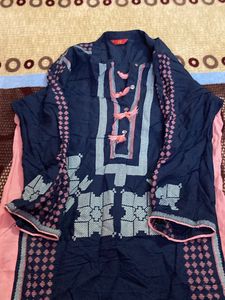 W Kurtis Tunic Top