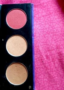 Sugar Blush,Highlighter&Contour Pallette