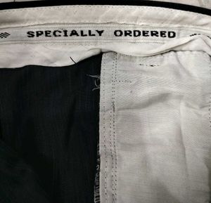 Men's Dark Grey Pants