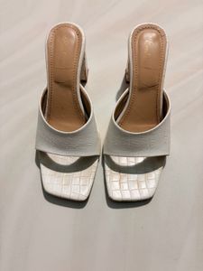 Stylish White Block Heel Mules
