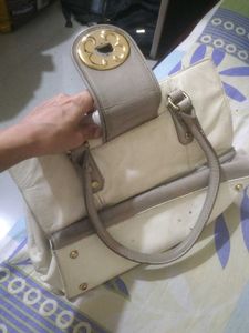 Stylish Two-Tone Handbag