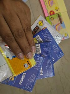 🆕✅Post Its &amp; Flags - 15 Nos.