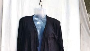 Black Open Front Cardigan
