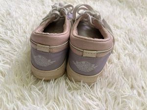 Stylish Colorblock Sneakers