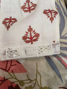 Cream Cotton Kurta with Red Print