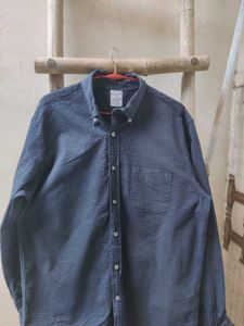 Men's Textured Button-Up Shirt