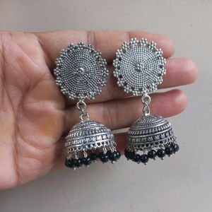 Oxodise Earrings