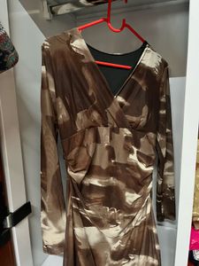 Stylish Sheer Print Midi Dress