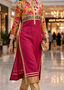 Beautiful Floral Print Kurta Set