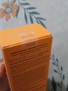 Dot &amp; Key Sunscreen