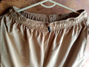 parachute pant