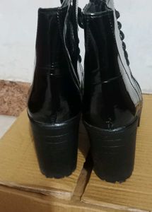 ❗Black heel boots❗