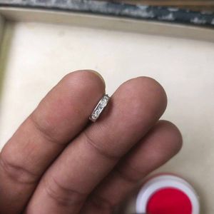925 sterling silver Sparkling Nose ring 1 piece