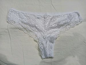 💛 Lace Thong Panty