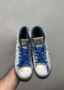 *100% Authentic* - Nike Court Legacy Mid