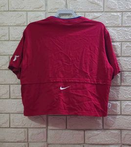 Nike Women's Sportswear Crop Top