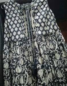 Elegant Black &amp; Gold Printed Maxi Dress