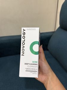 Novology Acne Deep Clearing Cleanser