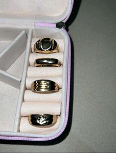 Set of 4 Gold Rings