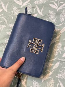 Auth Tory Burch Britten continental Crossbody Bag